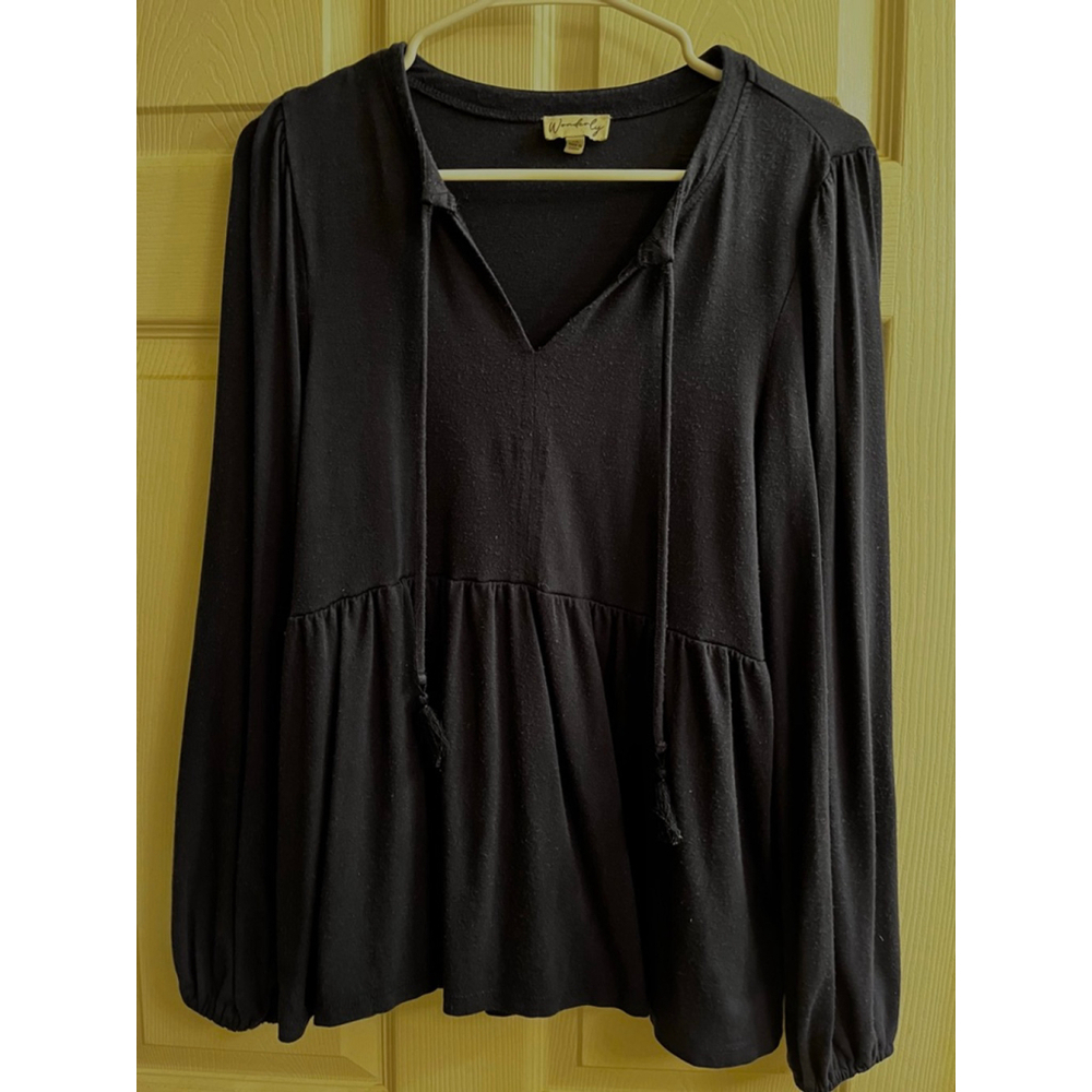 WONDERLY~Navy Long Sleeve Peplum Blouse~M